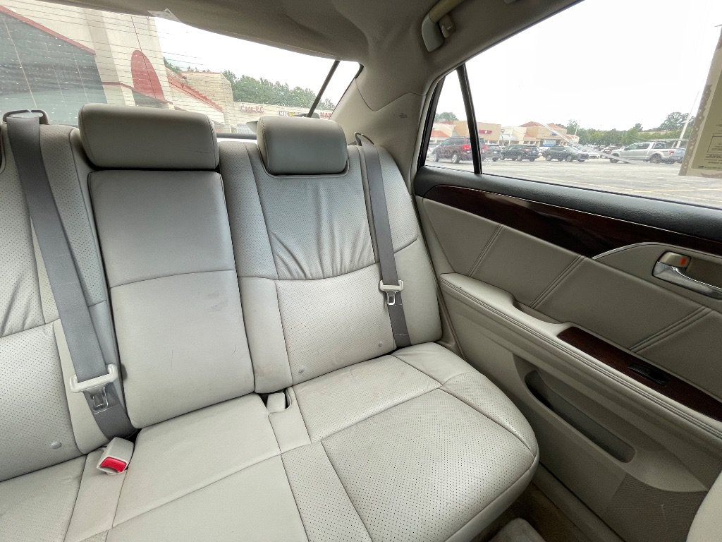 Used 2008 Toyota Avalon Limited FWD image 38