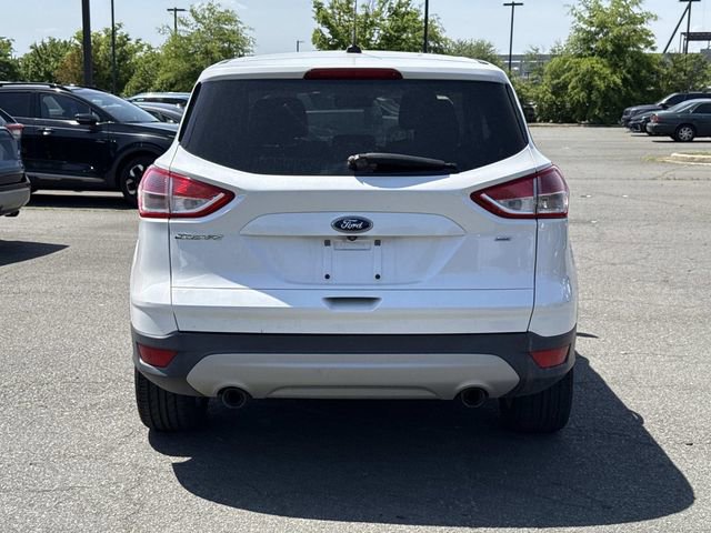 Used 2016 Ford Escape SE FWD image 3