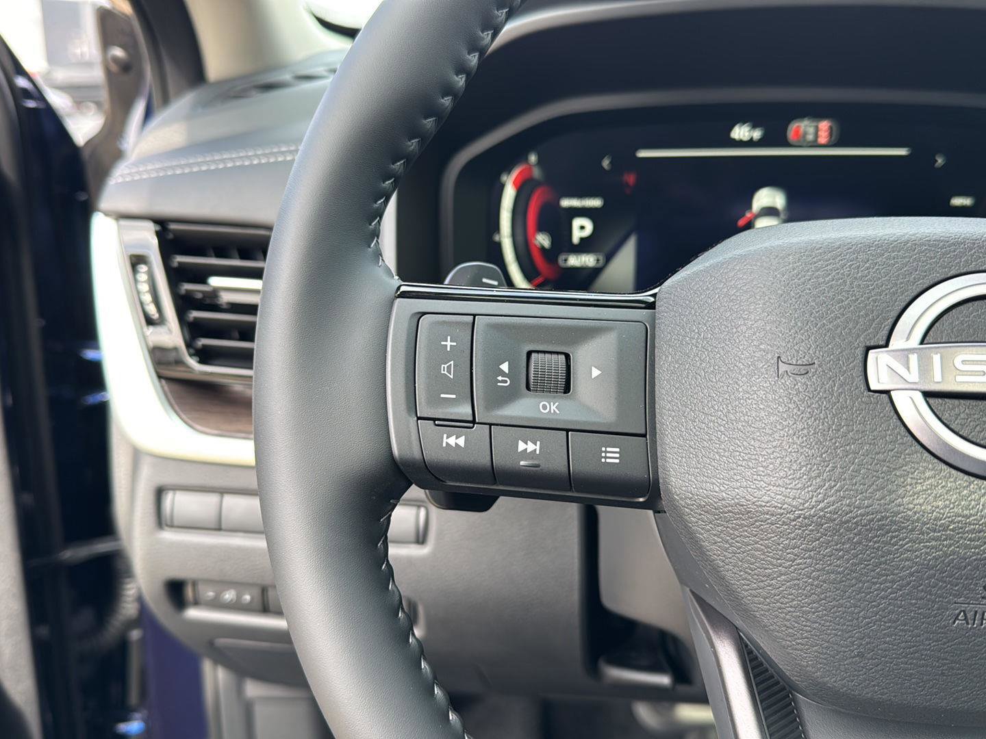 New 2026 Nissan Rogue Platinum w/ Platinum Premium Package image 18