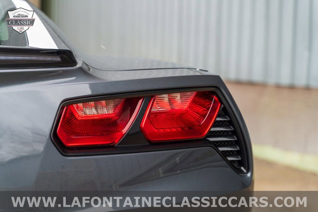 Used 2014 Chevrolet Corvette Base w/ Battery Protection Package image 31