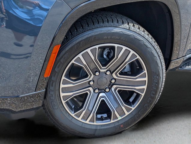 New 2024 Jeep Wagoneer 2WD w/ Premium Group I image 9