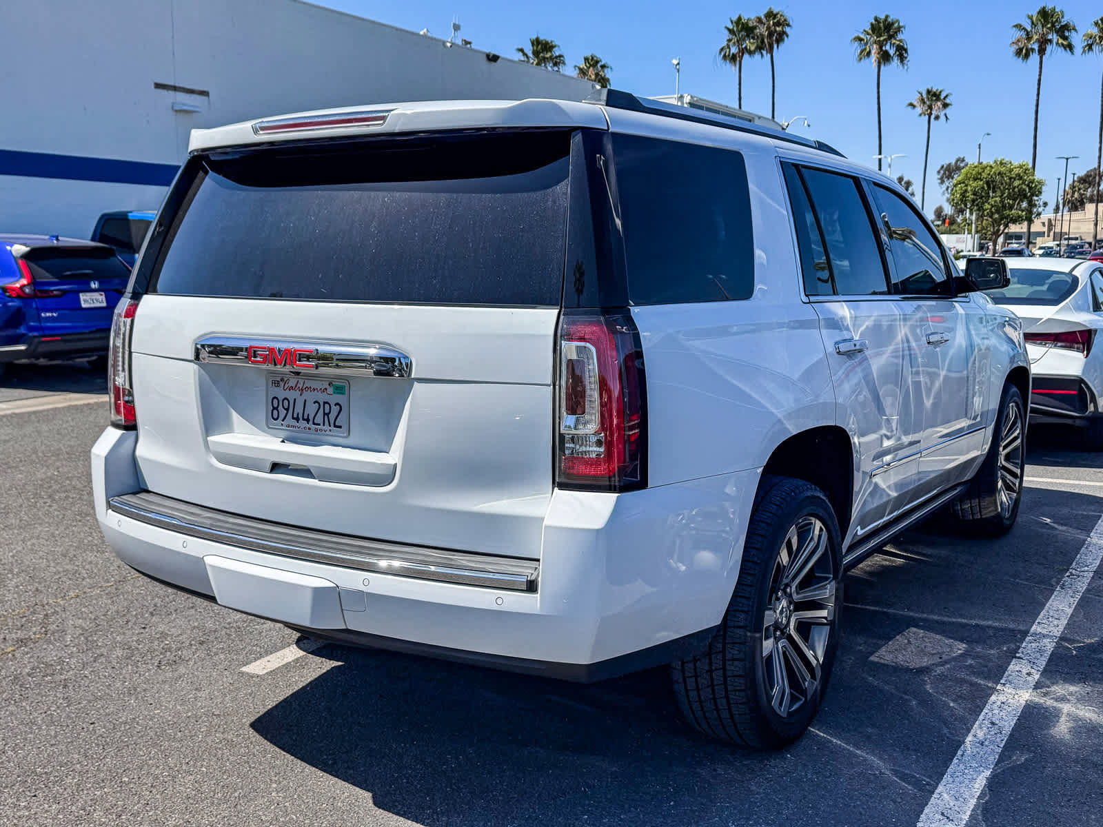 Used 2019 GMC Yukon Denali w/ Denali Ultimate Package AWD/4WD image 5
