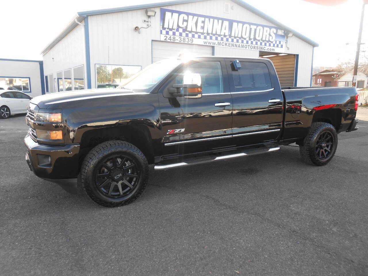 Used 2016 Chevrolet Silverado 2500 LTZ w/ Custom Sport Edition image 4