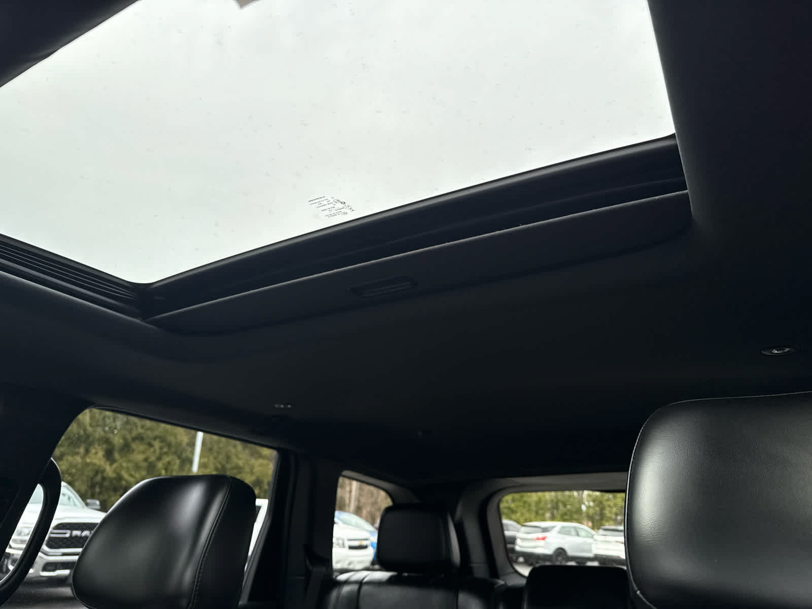 Used 2022 Jeep Grand Cherokee Laredo X AWD/4WD image 25