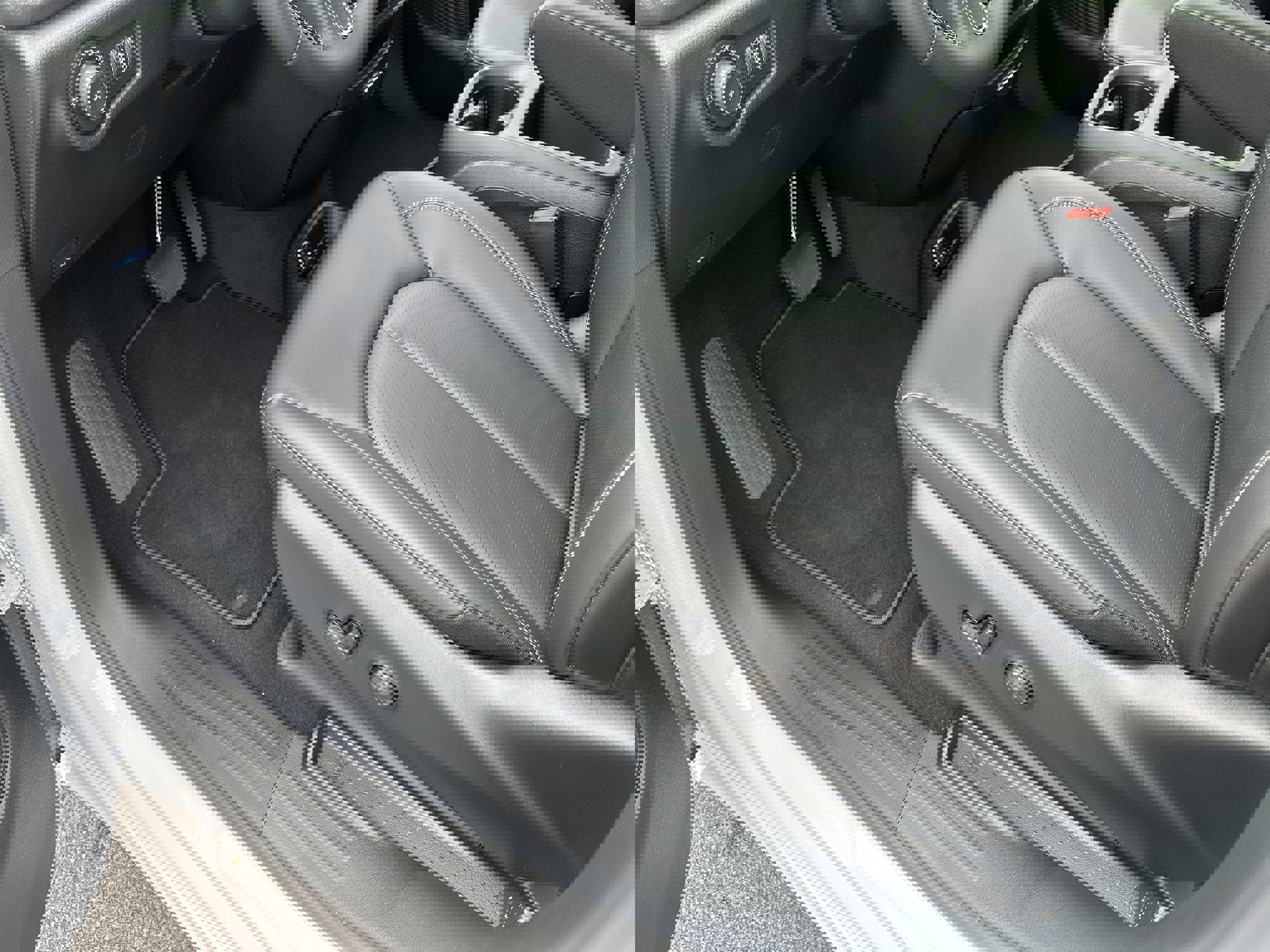 New 2026 Chrysler Pacifica Select image 13