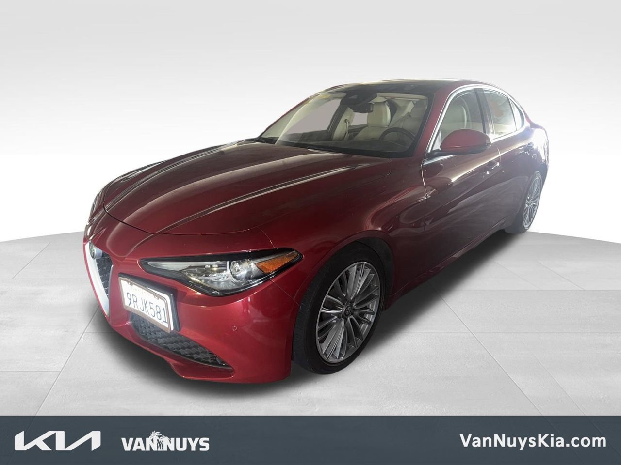 Used 2018 Alfa Romeo Giulia Ti w/ Quick Order Package 22X Lusso AWD/4WD image 1
