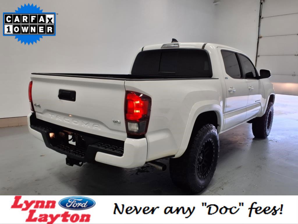 Used 2023 Toyota Tacoma SR5 w/ Technology Package image 3