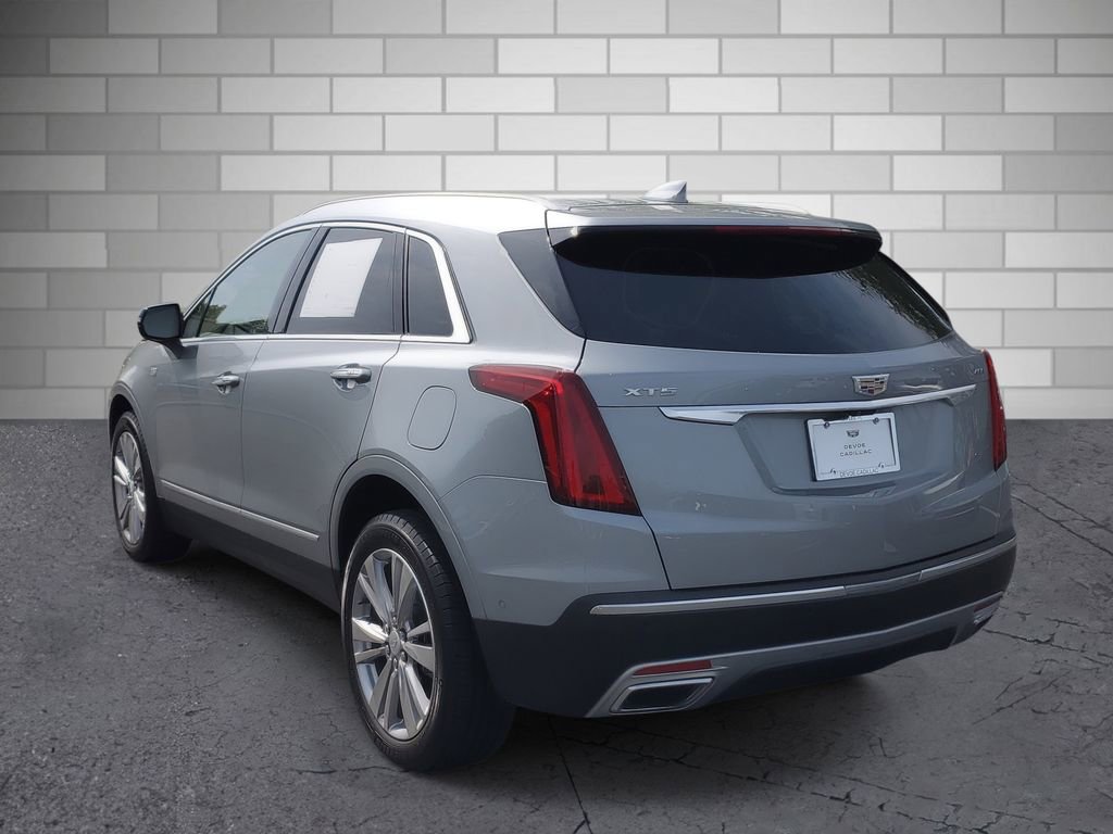 Certified 2023 Cadillac XT5 Premium Luxury w/ Technology Package image 3