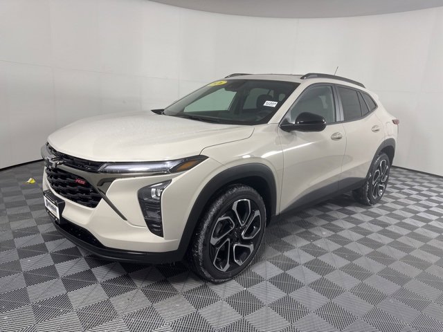 New 2026 Chevrolet Trax RS w/ Sunroof Package image 7