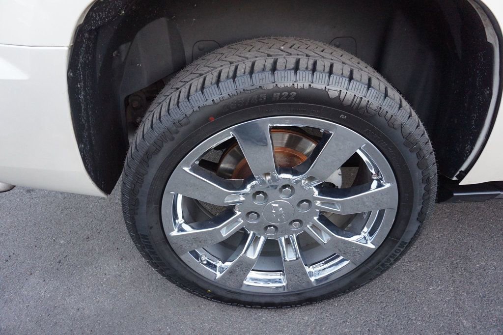 Used 2008 Chevrolet Tahoe LTZ w/ LTZ Preferred Equipment Group image 15