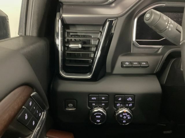 Used 2024 GMC Sierra 2500 Denali Ultimate w/ Max Trailering Package AWD/4WD image 21