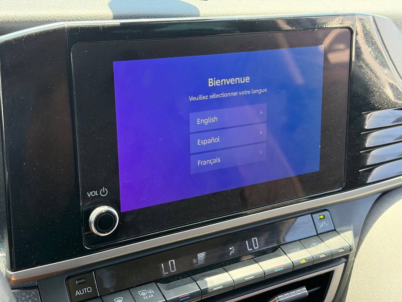 Used 2025 Toyota Camry LE FWD image 8