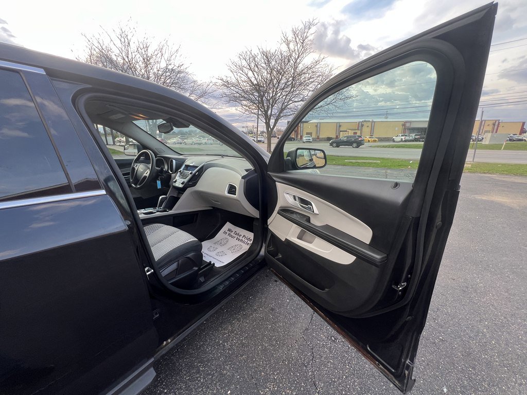 Used 2014 Chevrolet Equinox LS image 10