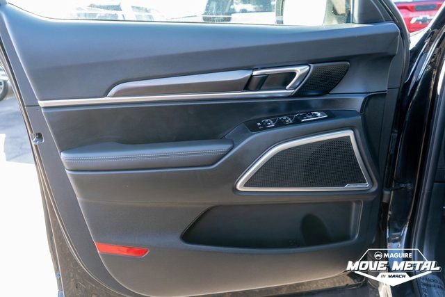 Used 2024 Kia Telluride S w/ S Sunroof Package image 17