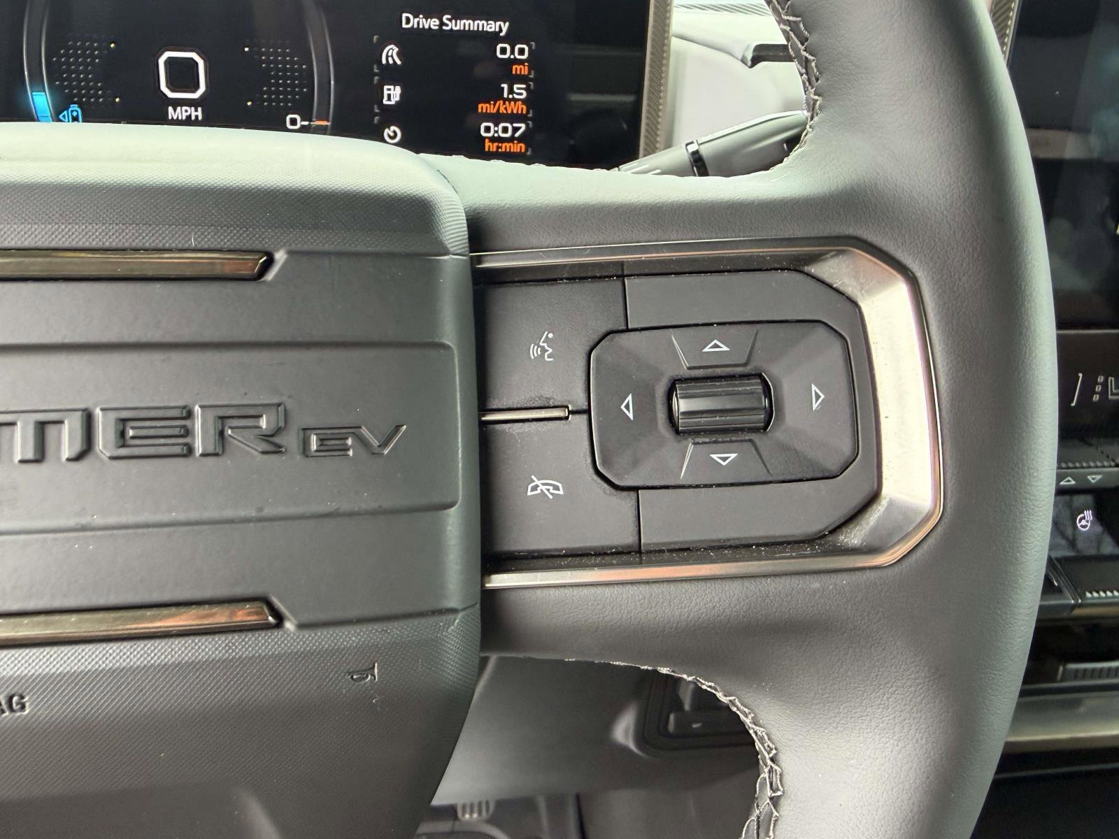 Certified 2024 GMC Hummer EV 2X w/ Extreme Off-Road Package image 25