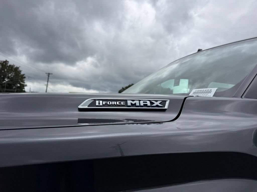 New 2026 Toyota Tundra Limited AWD/4WD image 15