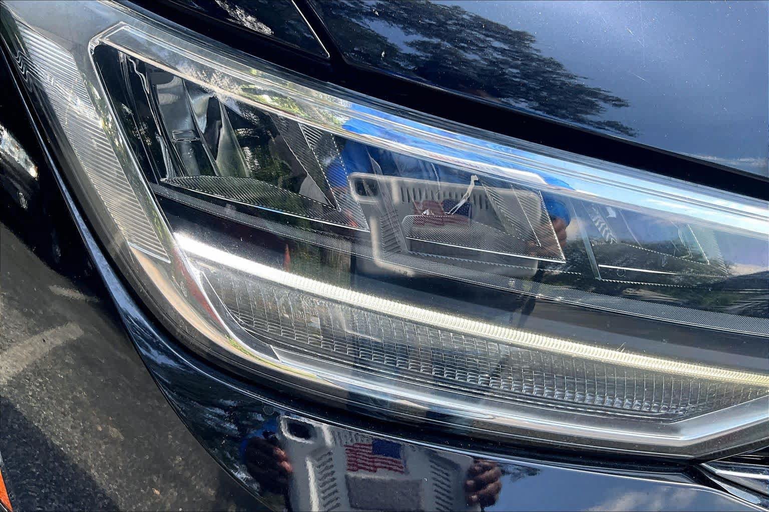 Used 2022 Volkswagen Tiguan SE R-Line FWD image 28
