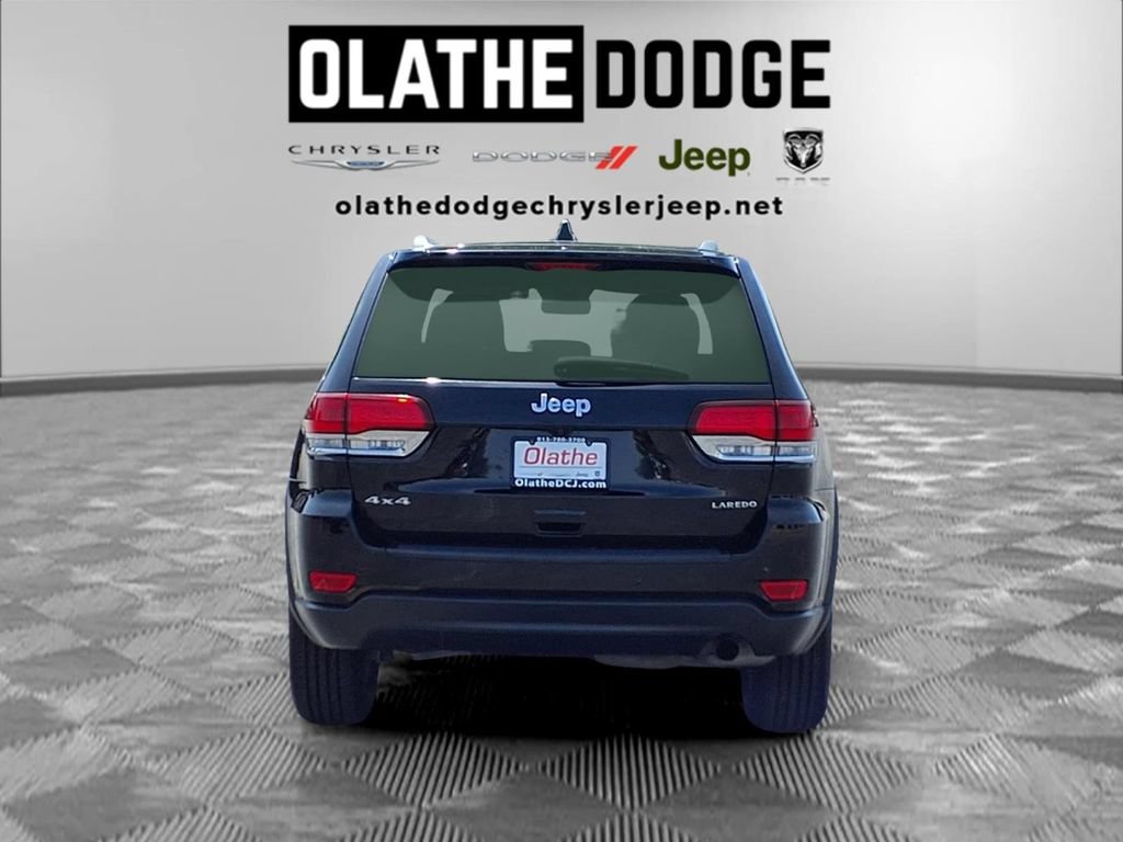 Certified 2021 Jeep Grand Cherokee Laredo X AWD/4WD image 25