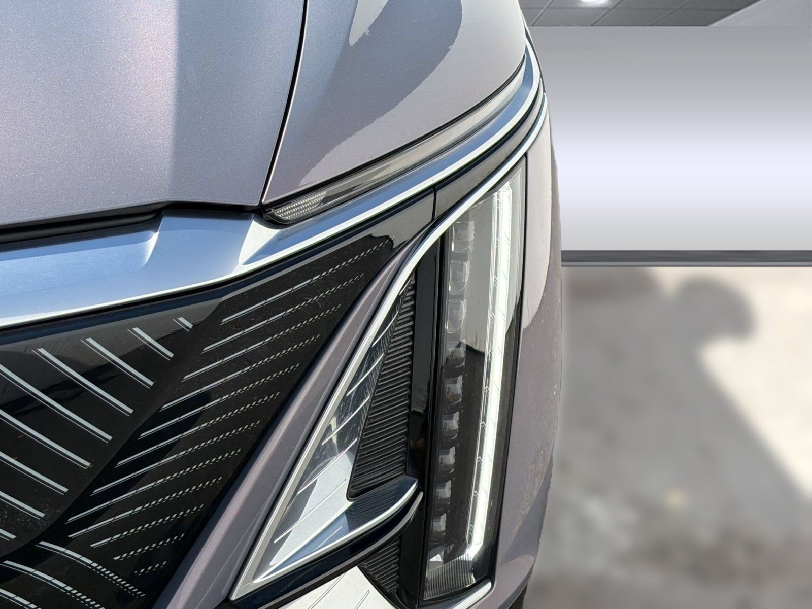 Used 2024 Cadillac Lyriq Luxury RWD image 11