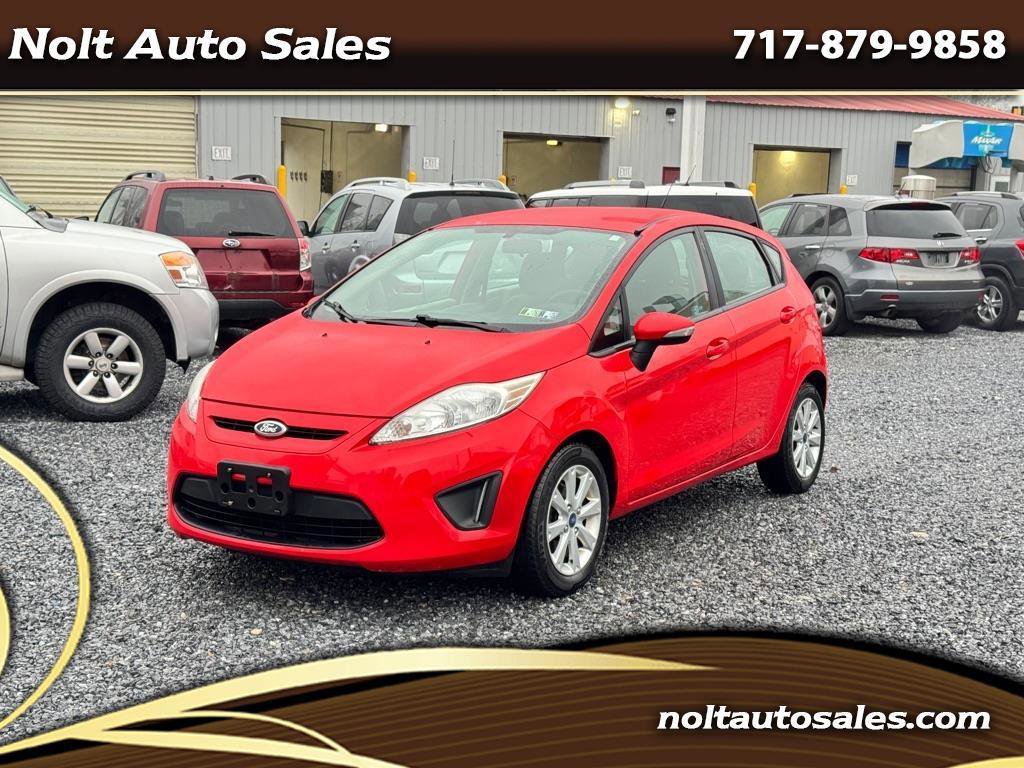 Used 2013 Ford Fiesta SE