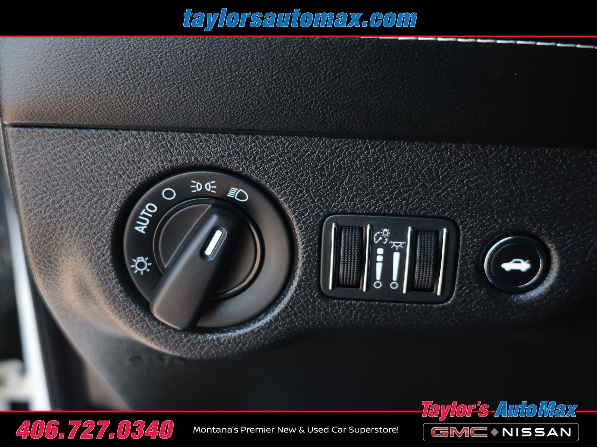 Used 2019 Dodge Charger SRT Hellcat w/ Harman/Kardon Audio Group RWD image 30