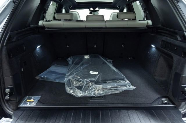 New 2026 BMW X5 xDrive40i w/ M Sport Package image 13