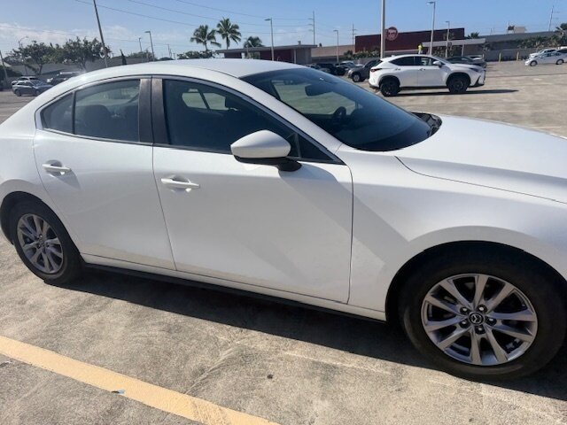Used 2021 MAZDA MAZDA3 s FWD image 12