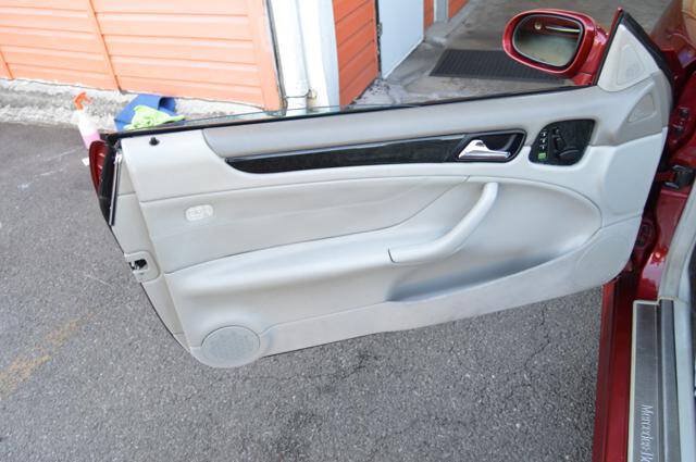Used 2001 Mercedes-Benz CLK 430 Cabriolet image 35