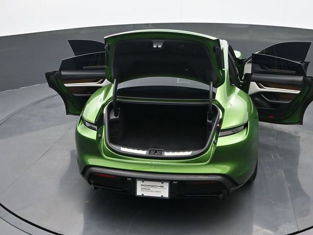 Certified 2022 Porsche Taycan GTS image 29