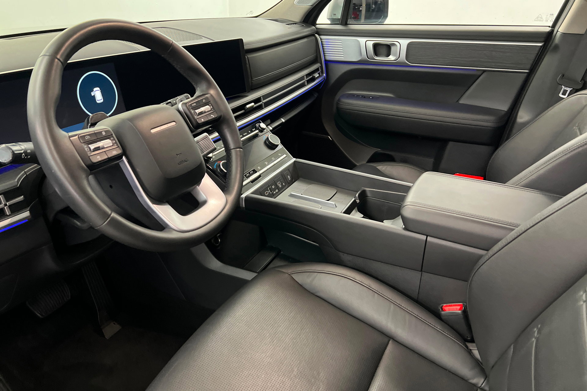 Used 2024 Hyundai Santa Fe Limited image 16