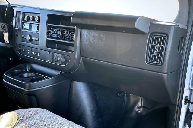 Used 2023 GMC Savana 3500 w/ Driver Convenience Package RWD image 26