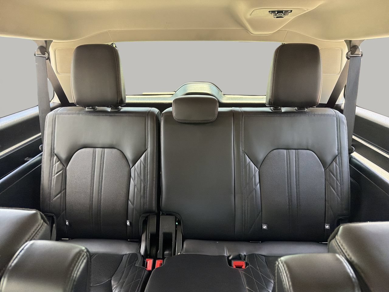 Used 2021 Ford Expedition Max Platinum AWD/4WD image 18