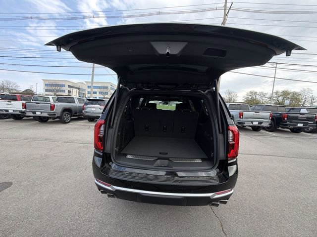 New 2026 GMC Yukon XL Denali w/ Denali Reserve Package AWD/4WD image 21