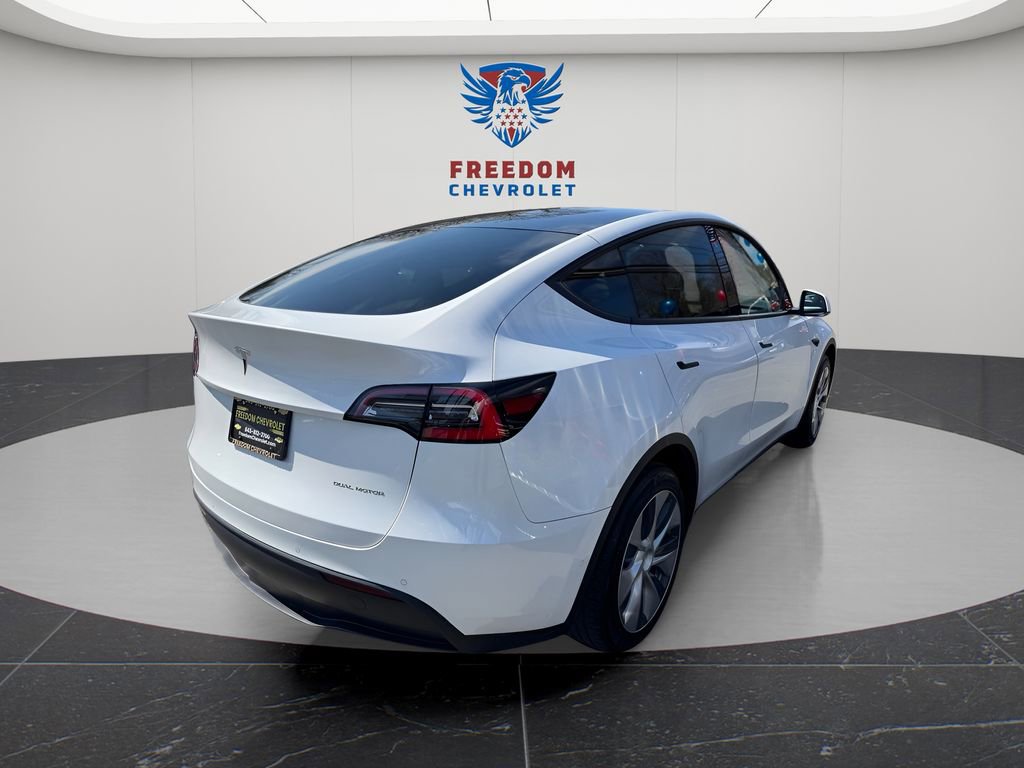 Used 2021 Tesla Model Y Long Range image 6