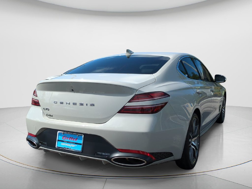 Used 2026 Genesis G70 2.5T RWD image 5