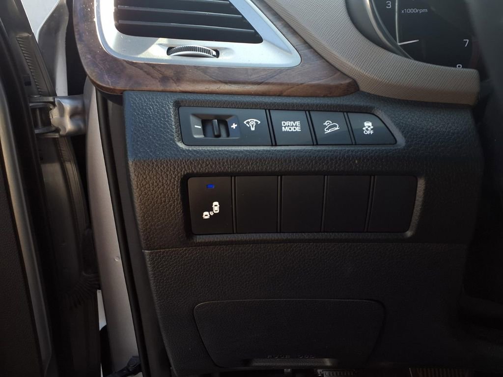 Used 2019 Hyundai Santa Fe XL SE w/ SE Premium Package 02 image 14