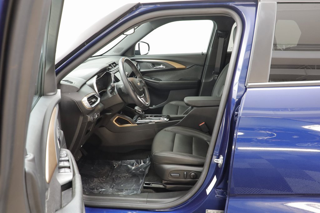 Certified 2023 Chevrolet TrailBlazer ACTIV w/ Convenience Package image 6