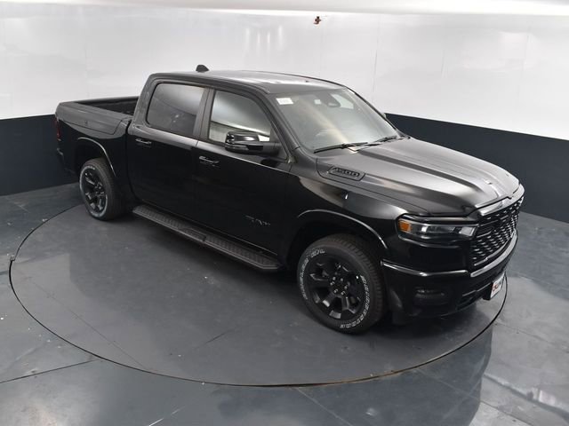 New 2026 RAM 1500 4x4 Crew Cab image 32