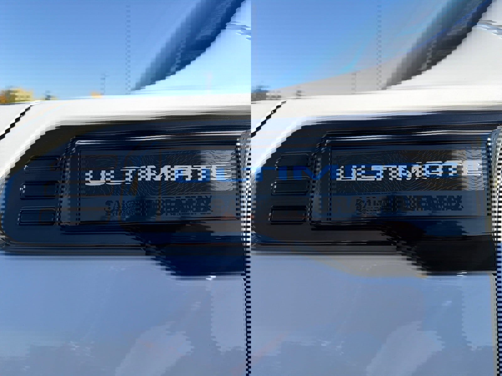 Used 2024 GMC Sierra 2500 Denali Ultimate image 6