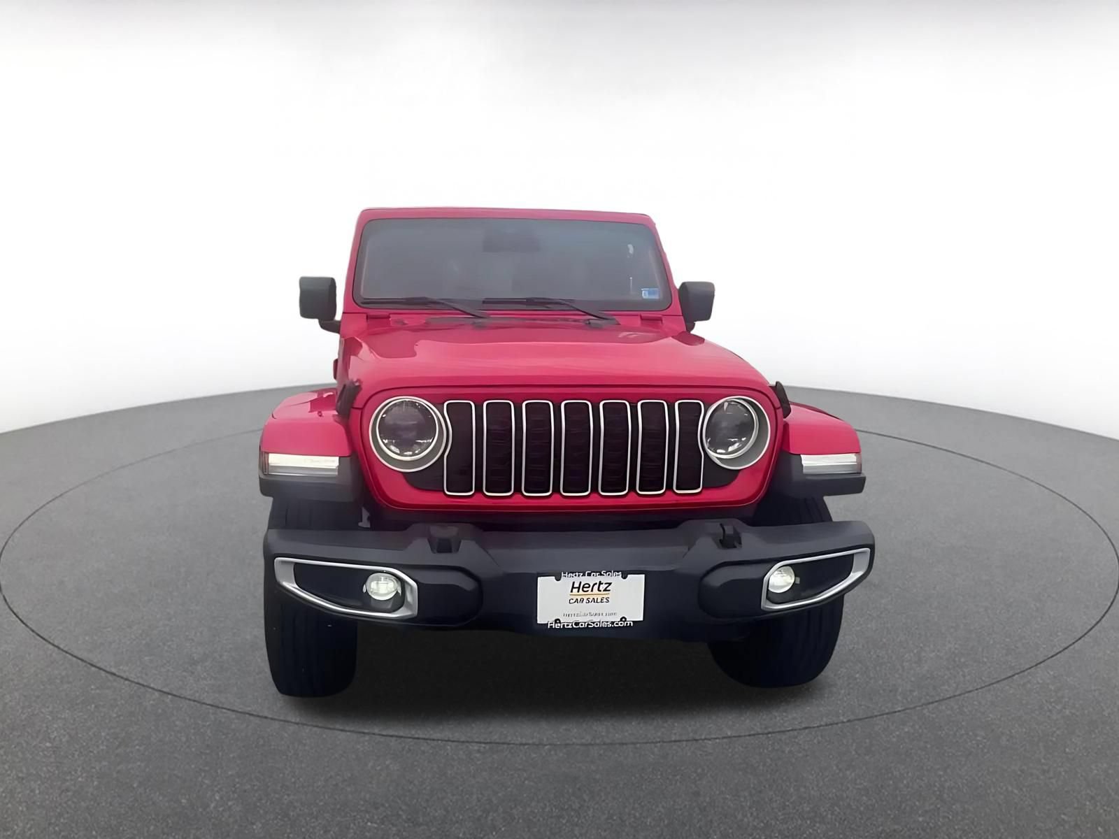 Used 2025 Jeep Wrangler Unlimited Sahara AWD/4WD image 3