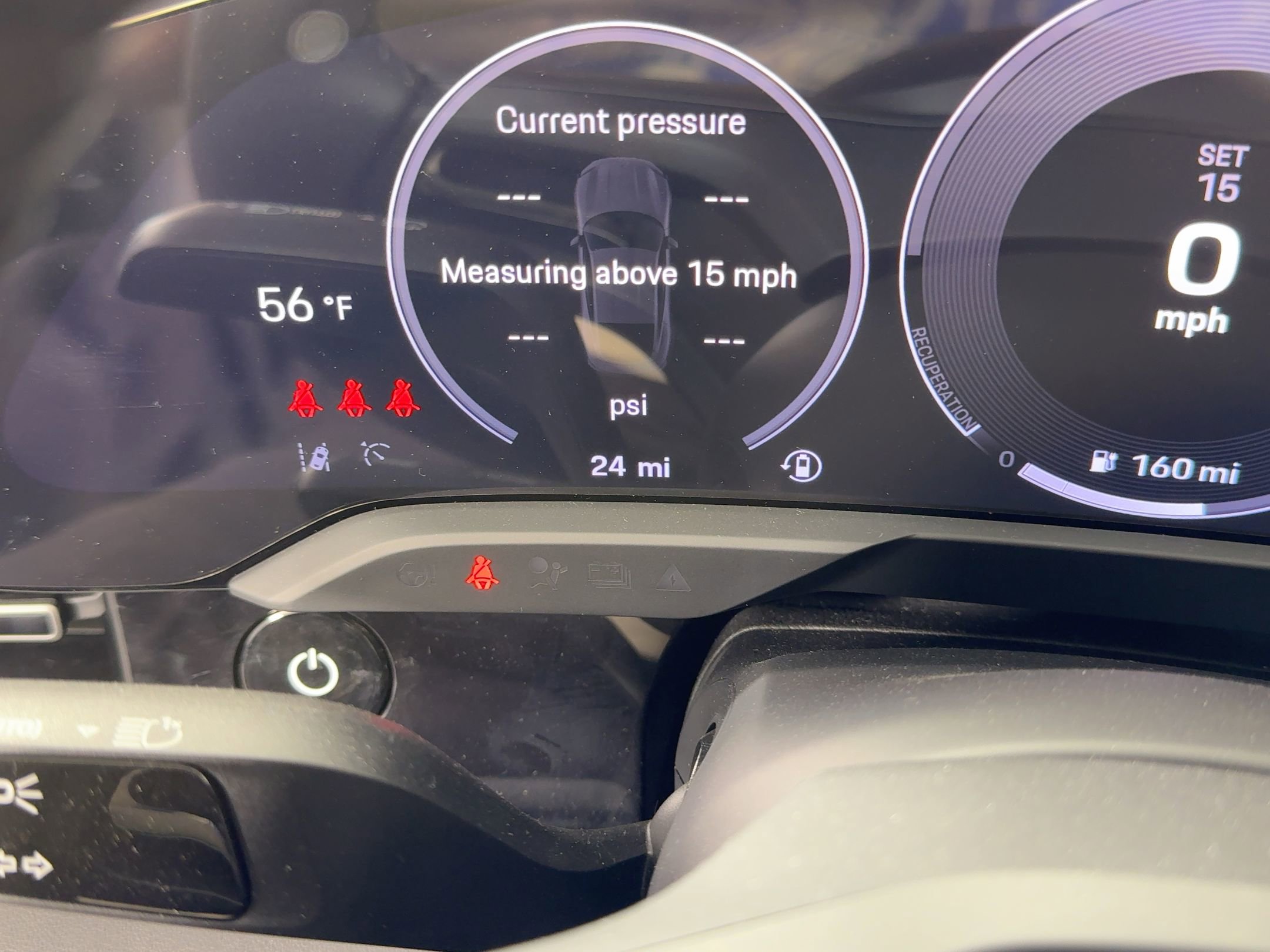 Used 2025 Porsche Taycan RWD image 18