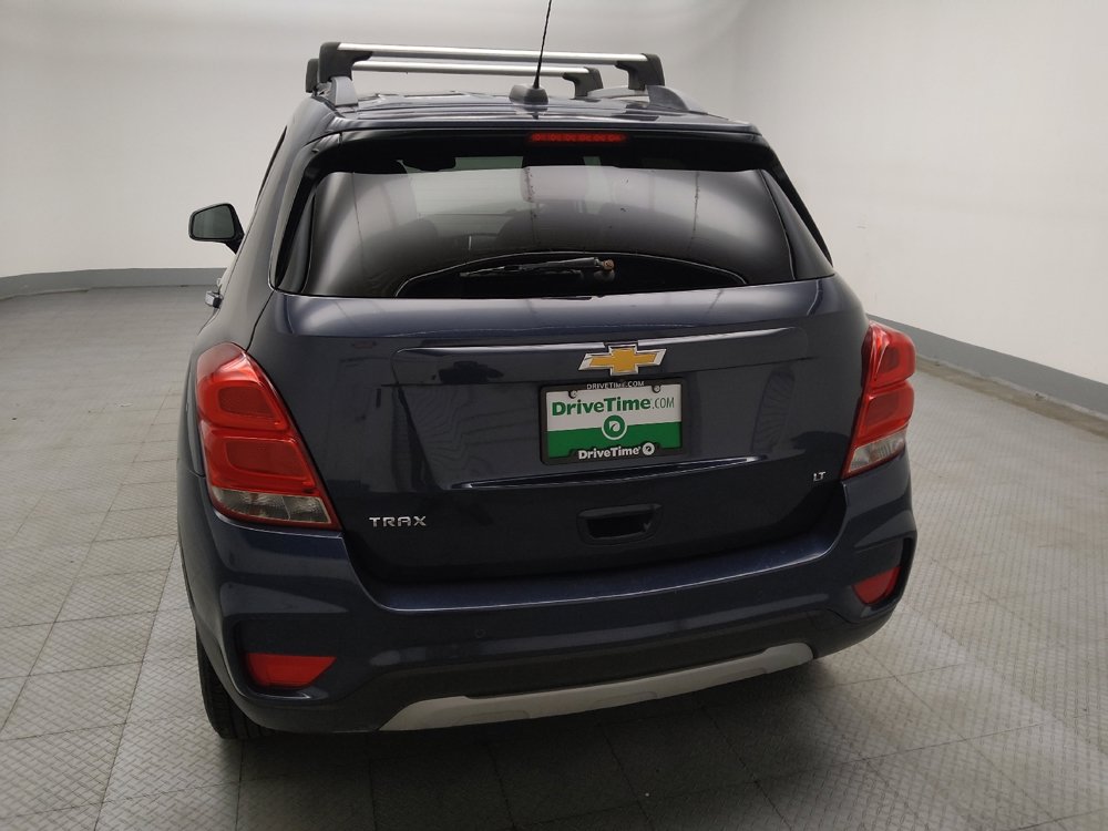 Used 2018 Chevrolet Trax LT w/ Sun & Sound Package FWD image 6