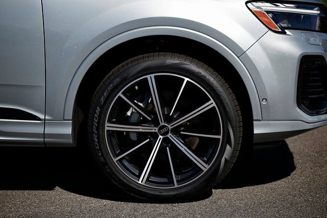 New 2026 Audi Q7 2.0T Premium Plus image 4