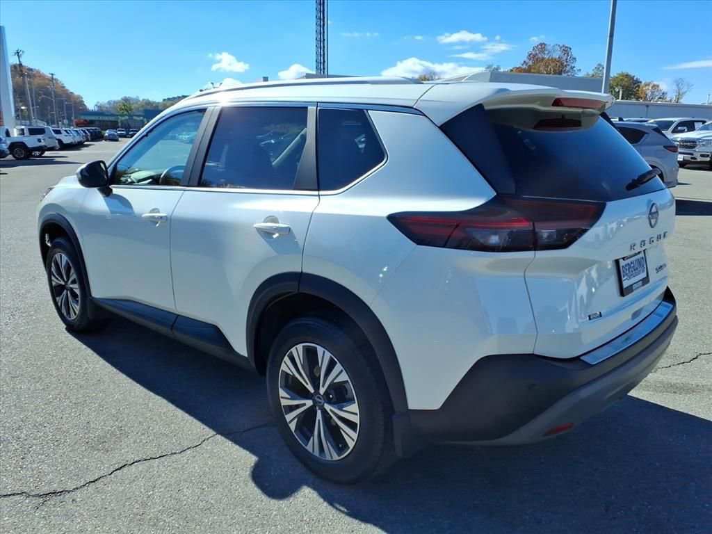 Used 2023 Nissan Rogue SV w/ SV Premium Package image 6