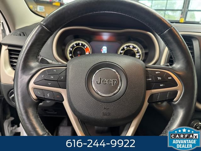 Used 2018 Jeep Cherokee Limited image 19