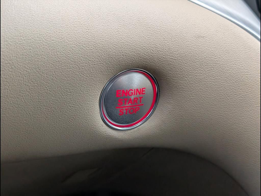 Used 2023 Acura TLX w/ Technology Package image 18