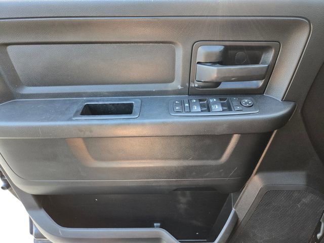 Used 2020 RAM 1500 Tradesman w/ Chrome Appearance Group AWD/4WD image 34