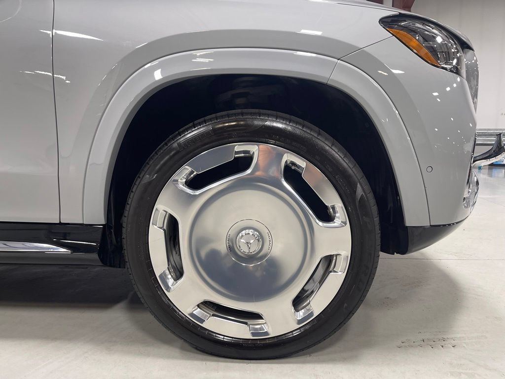 Certified 2024 Mercedes-Benz Maybach GLS 600 4MATIC image 16
