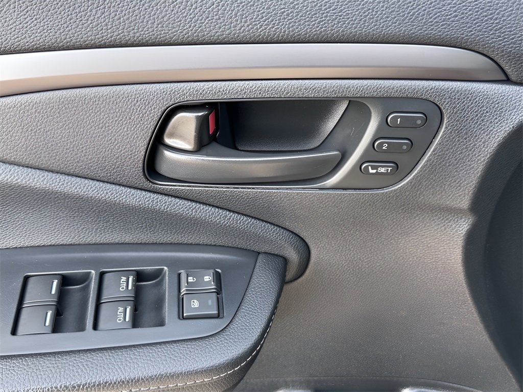 Used 2022 Honda Passport EX-L image 32