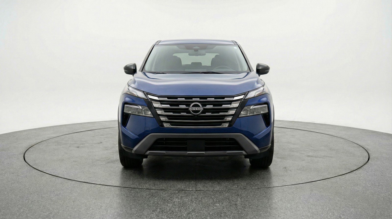 Used 2025 Nissan Rogue SV image 2